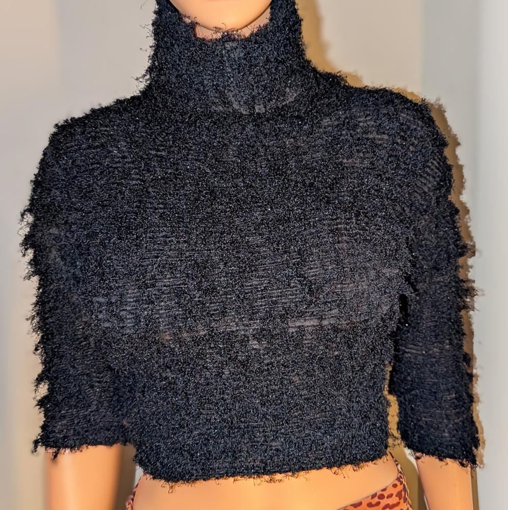 Cache Black Textured Cropped Sweater
